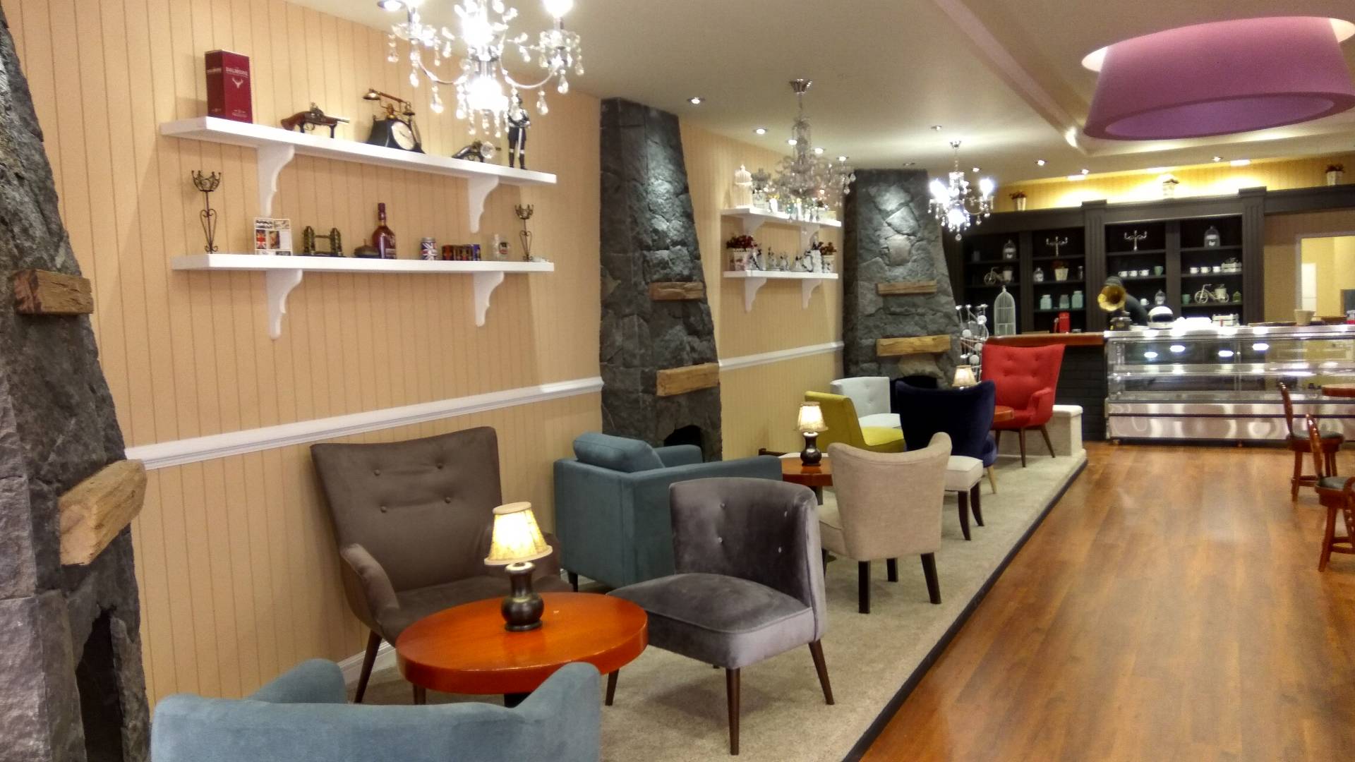 Isabella Tea House Cerro Colorado